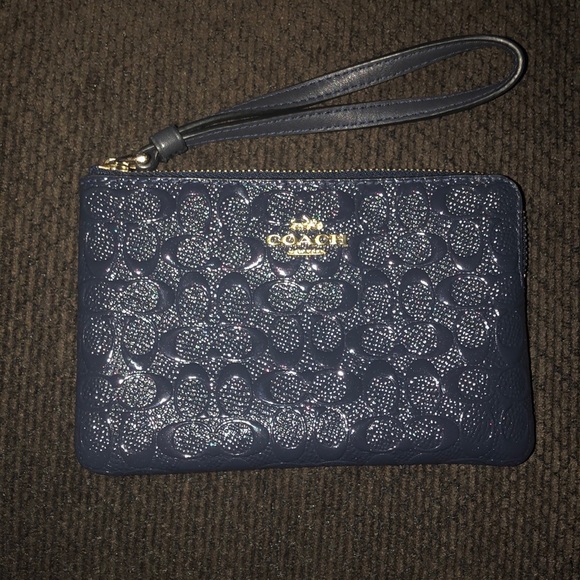 Coach Handbags - Authentic coach wristlet